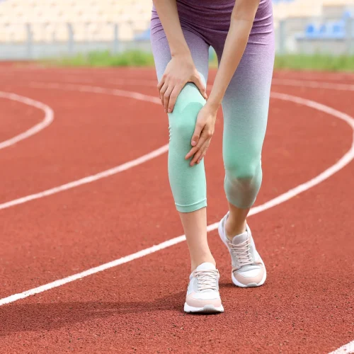 sports medicine doctor near me